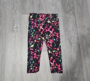 Fabletics Black Multicolor Abstract Print Leggings